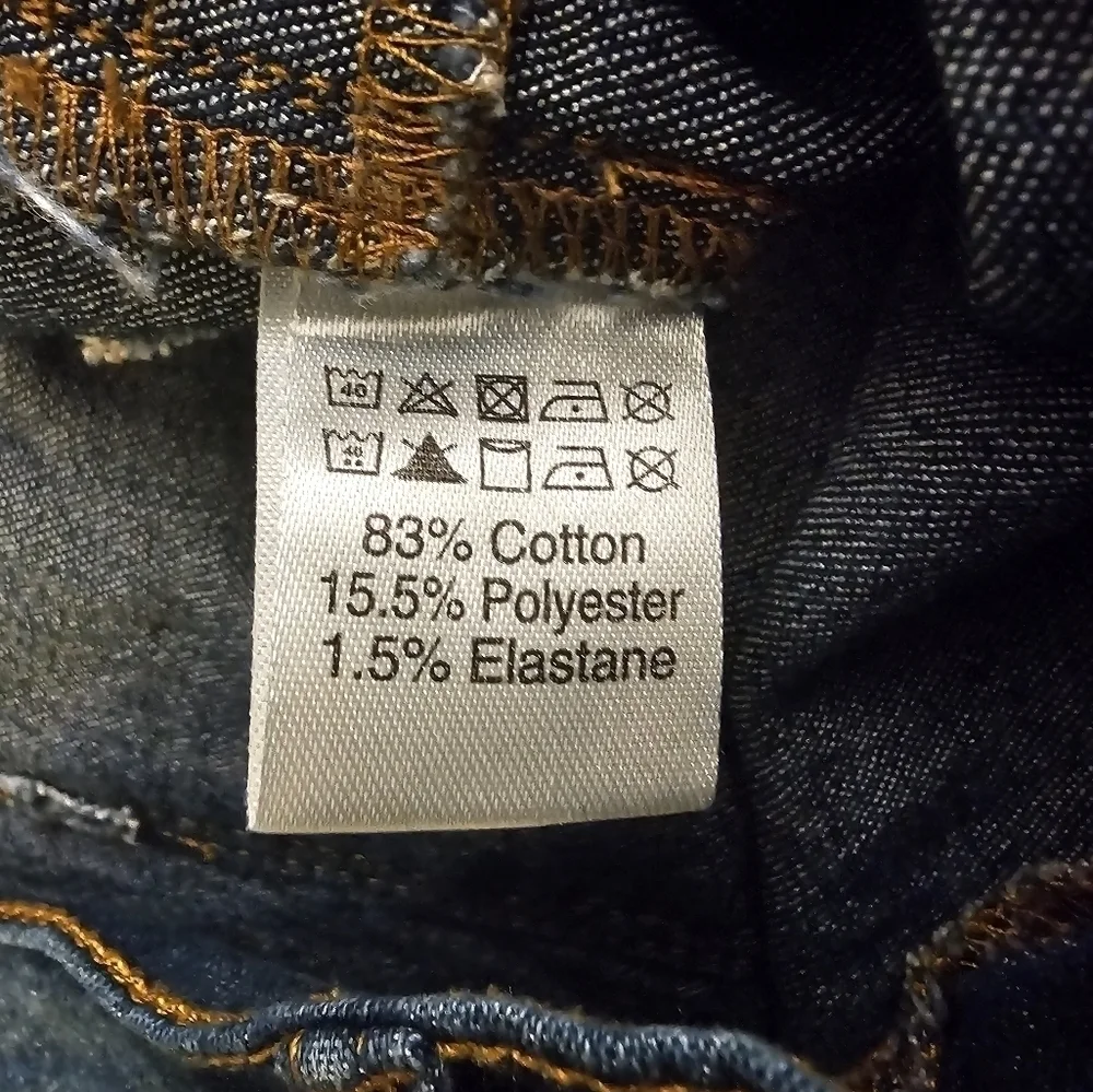 NWOT Boohoo dark wash skinny jeans size 6